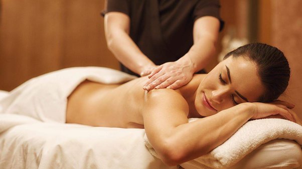 massage therapist in Thousand Oaks
